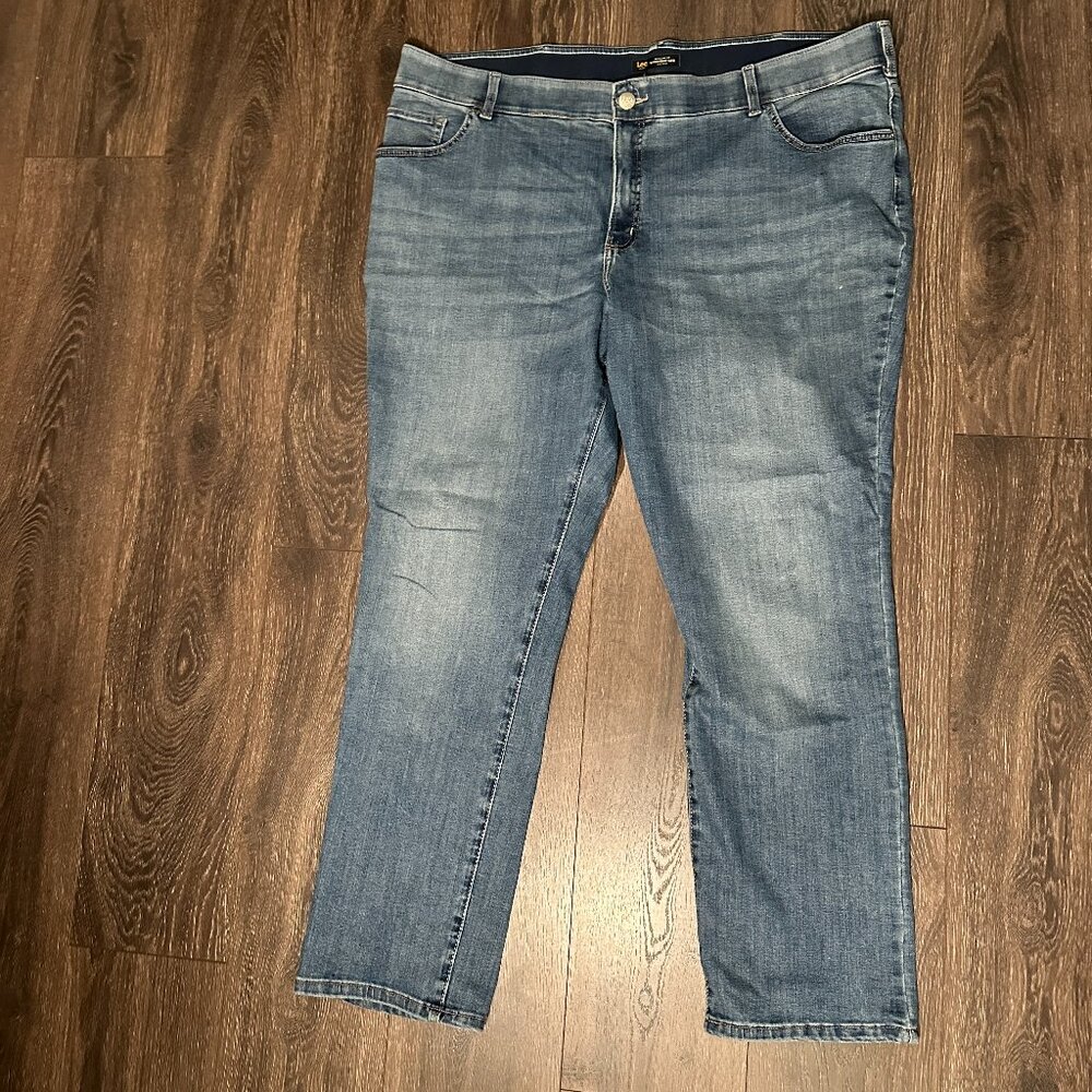 Lee Straight Leg MidRise Flex Motion Jean - 24L